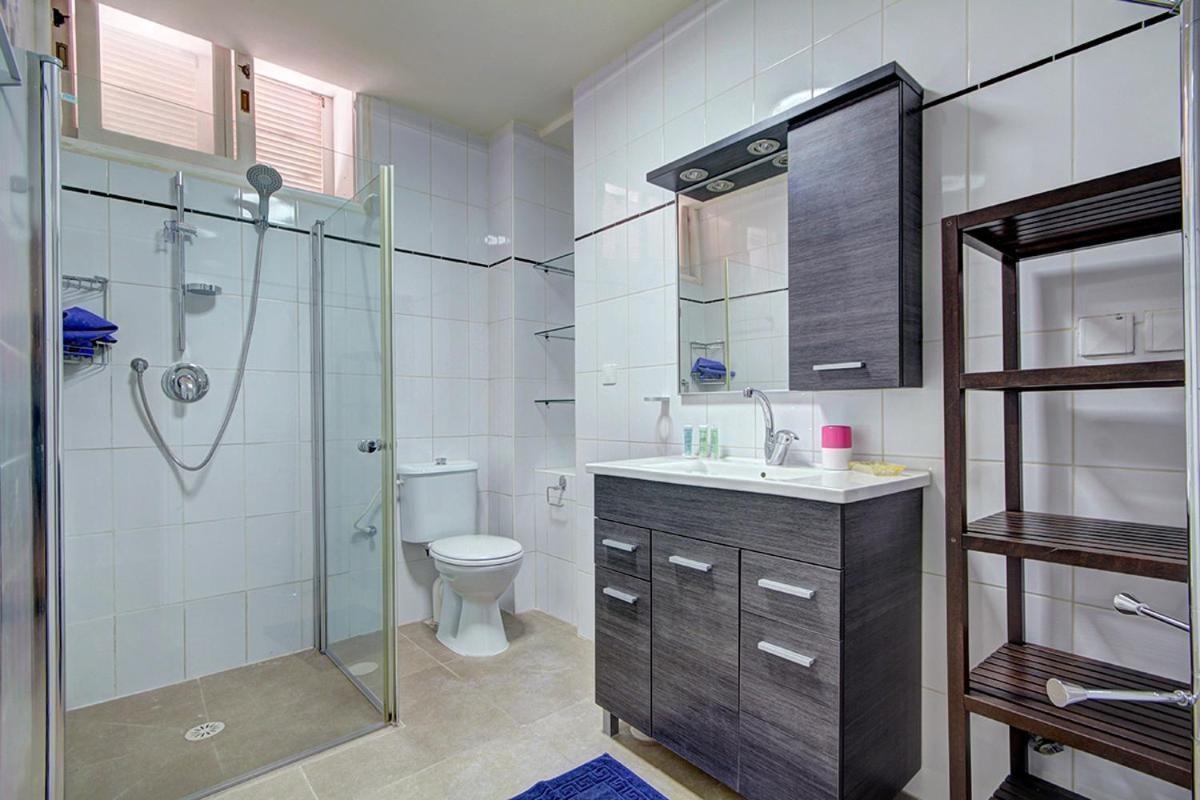 Lisetta - By Beach Apartments Tlv Τελ Αβίβ Εξωτερικό φωτογραφία